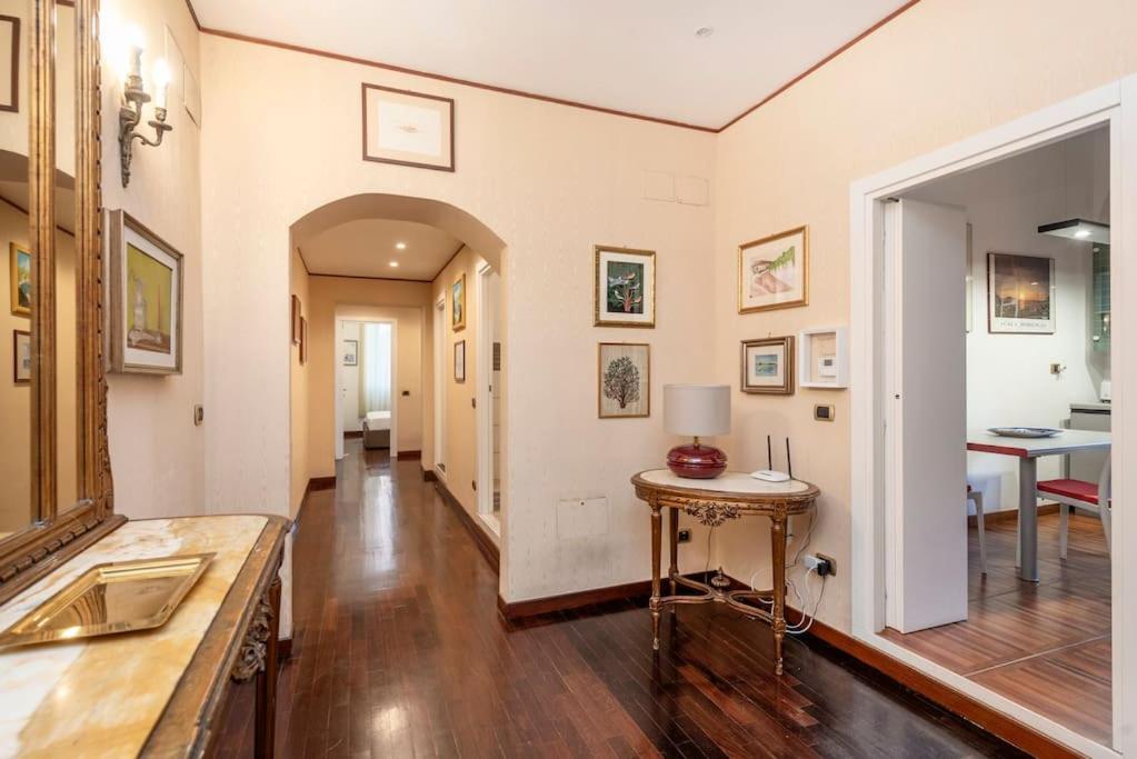 Stunning Center Rome Apartment Eksteriør billede